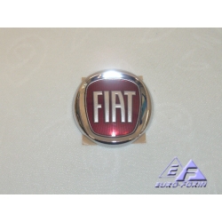 Znak firmowy tył "FIAT" Fiat Linea (07-...) od 08.04.2013 / Doblo (05-...) z drzwiami tylnymi 2 skrzydłowymi przeszklonymi